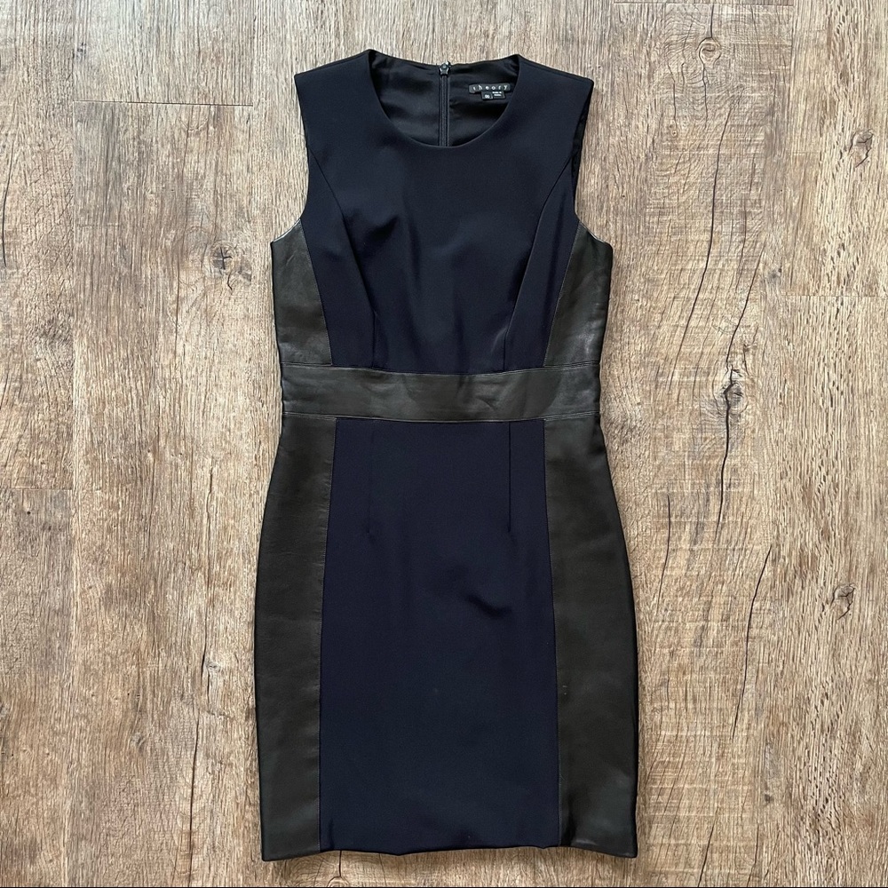 Theory Taline C Lambskin Leather Panel Dress - 00